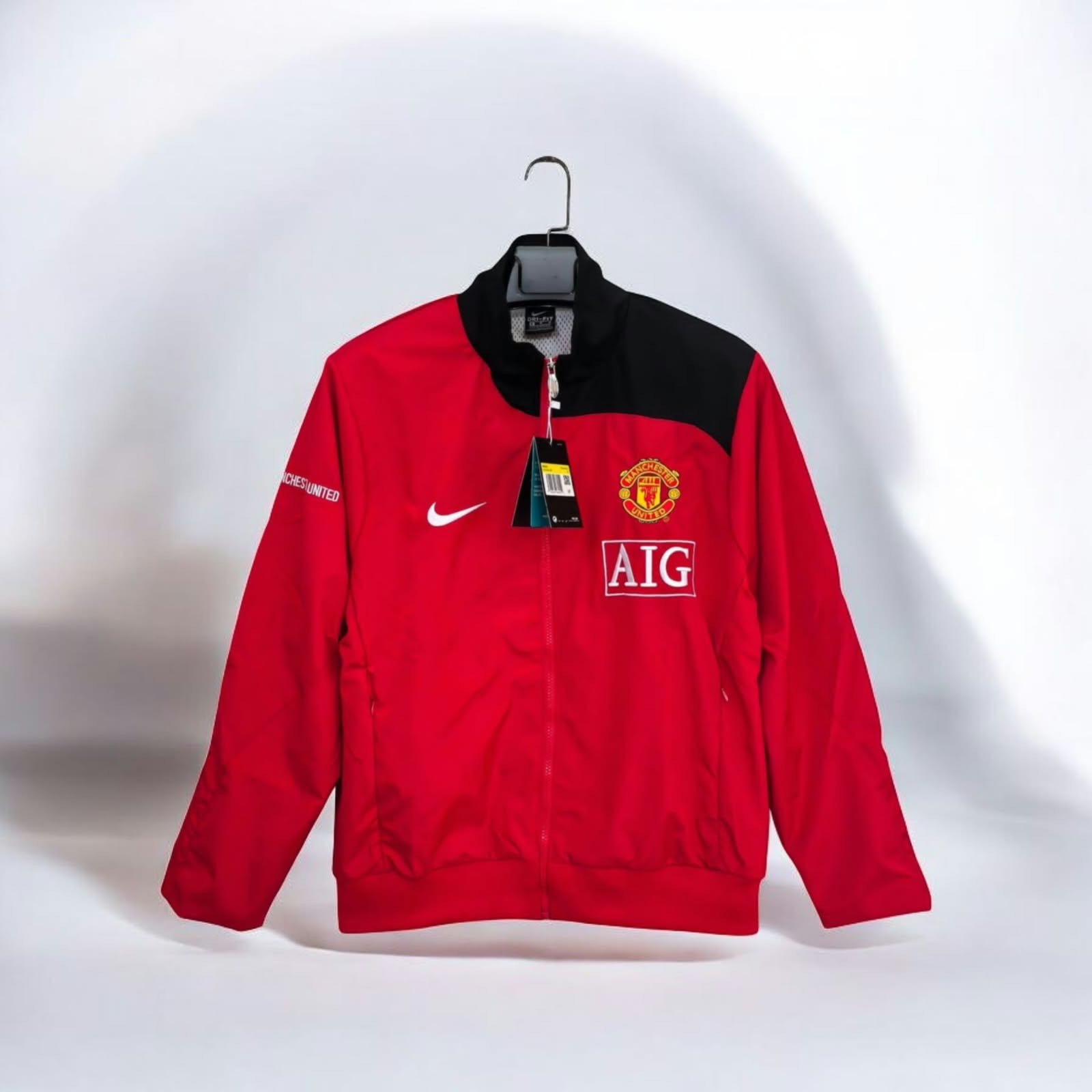 Manchester United Retro 2007 Premium Windbreaker Jacket